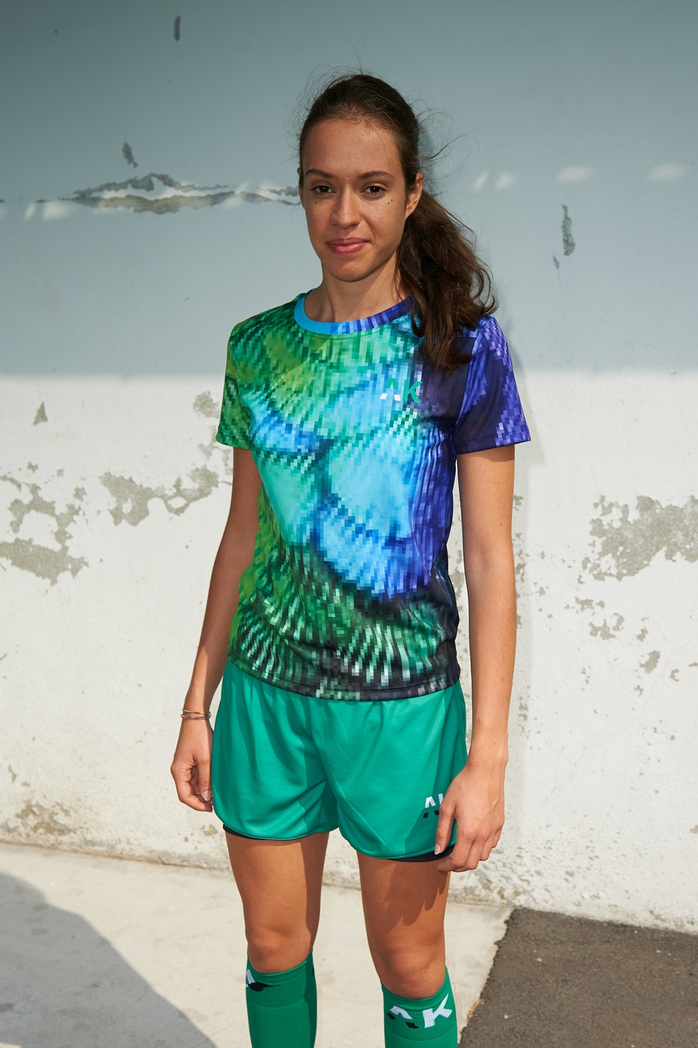 Suzanne Jersey - Pixel Plumage Blue & Green - Women's football - Front view