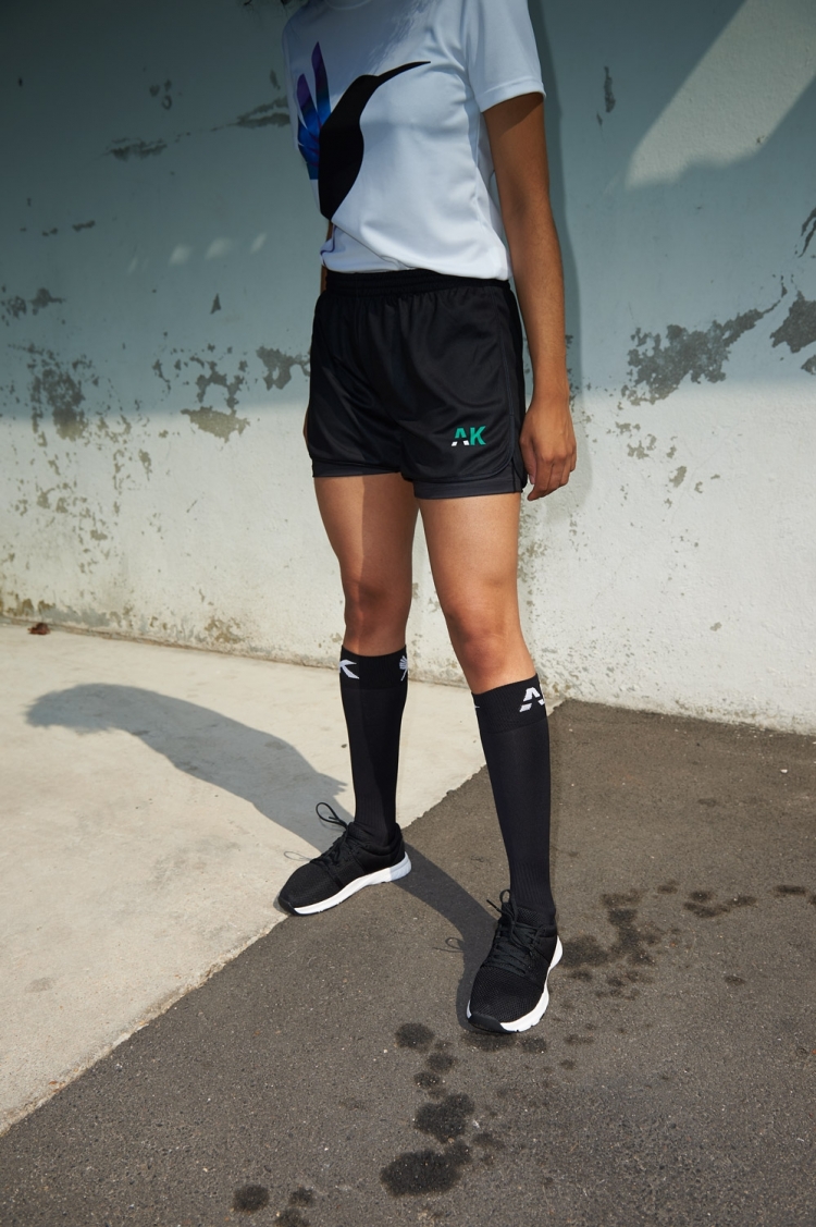 Short with under short Mia - Women's Football - Front view