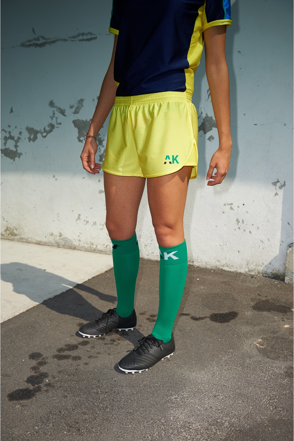 Nettie Primula Short - Yellow - Women's Football - Front view